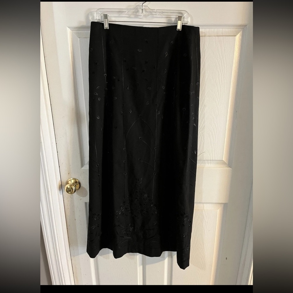 Talbots Woman - Black Long Skirt - Size 10